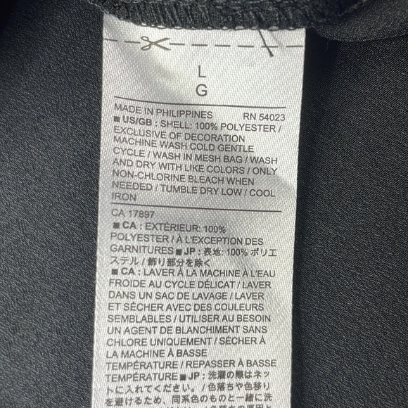 Banana Republic Factory Woman’s Black Embellished Mock Neck Sleeveless Blouse L - Picture 7 of 10